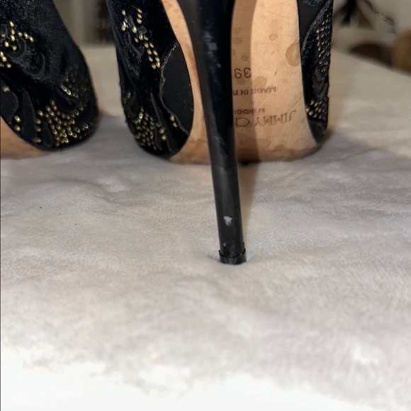 Jimmy Choo SZ 9 / 39 Black and Gold Embellished Heels - Picture 5 of 8